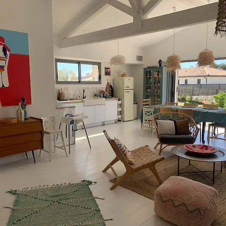Holiday home Maison De Montalivet *