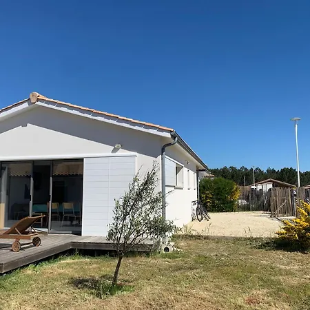 Maison De Montalivet Vakantiehuis *